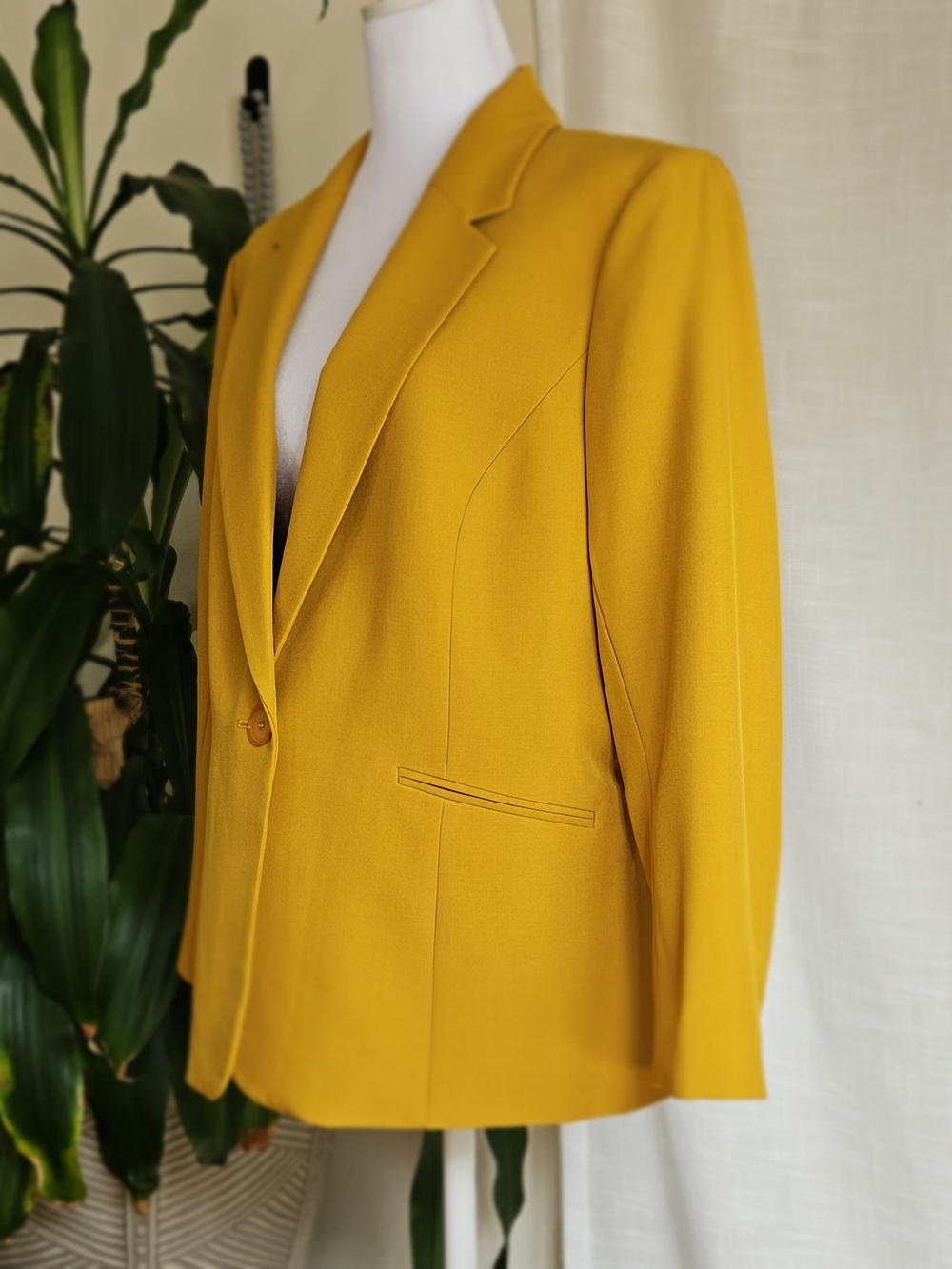 Black Label by Evan-Picone Mustard Yellow Blazer Jacket Size 12 Single Button - Picture 6 of 16